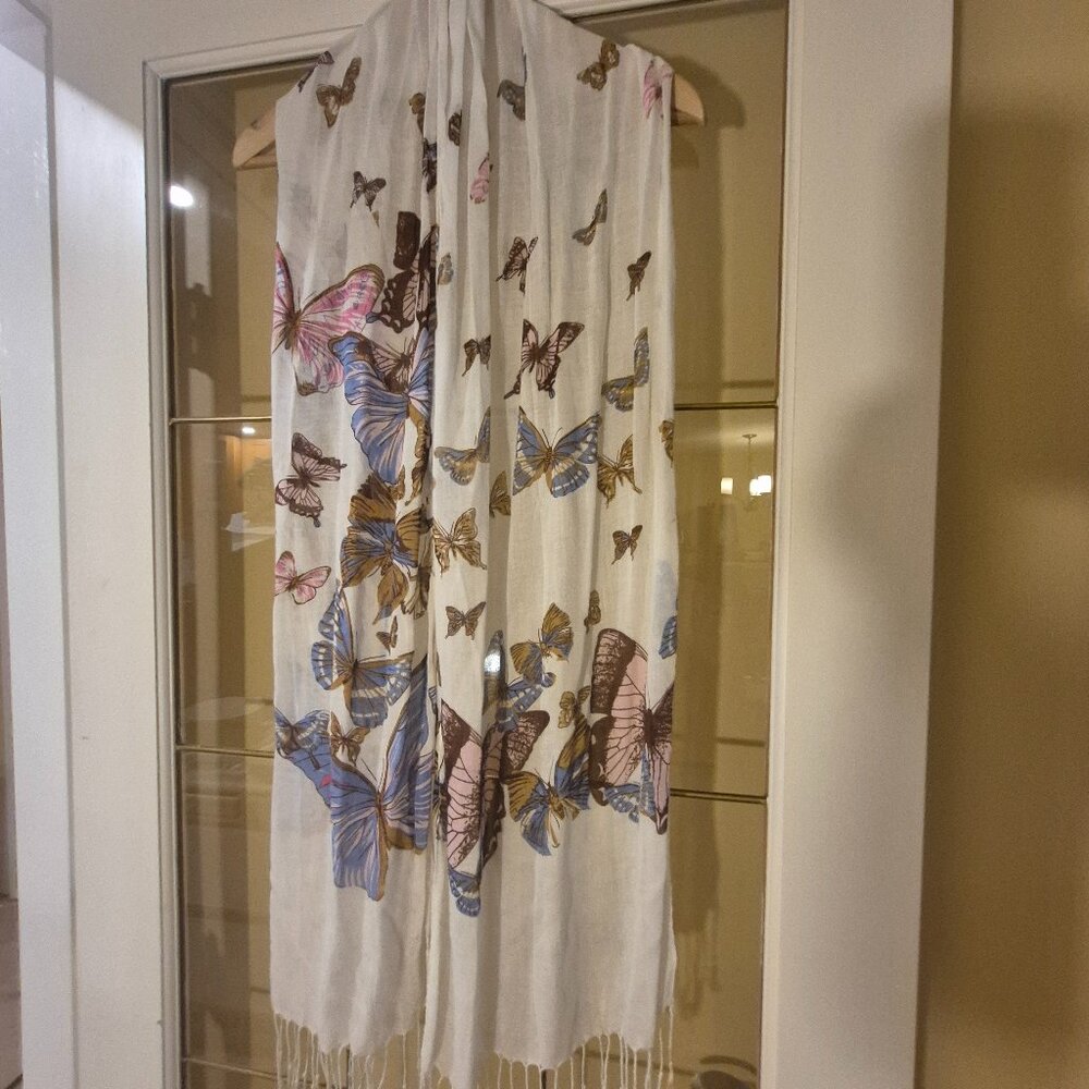 Semi-Sheer Fringed Scarf with Butterflies